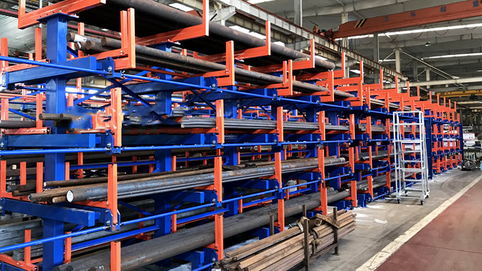 Features and applications of manual telescopic cantilever racking
